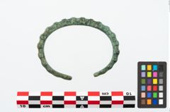 Foto von Bronzeknotenarmreif (NHMW-PRAE-025586)